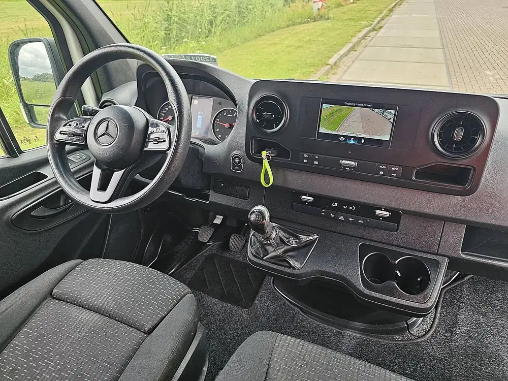 Mercedes-Benz Sprinter 211 ac carplay euro6 uit 2022, foto 8