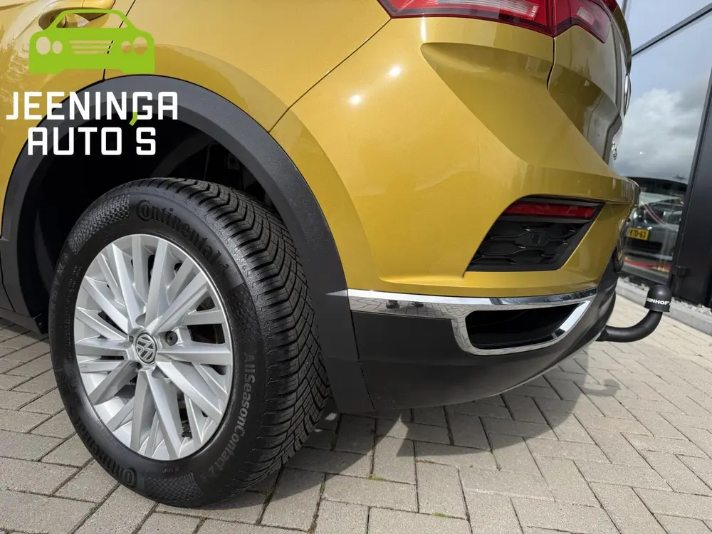 Volkswagen T-Roc 1.5 TSI Style|ACC|Trekhaak|Camera|Navi|PDC| uit 2020, foto 10