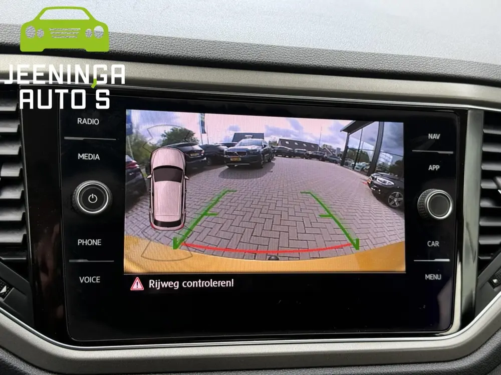 Volkswagen T-Roc 1.5 TSI Style|ACC|Trekhaak|Camera|Navi|PDC| uit 2020, foto 13