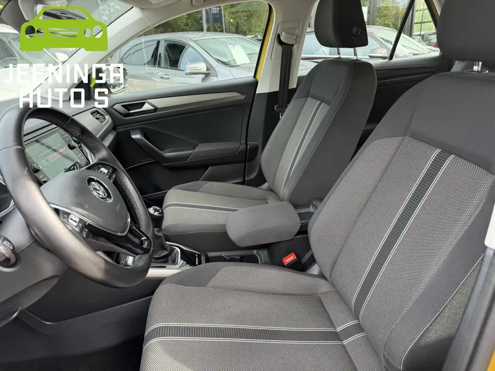 Volkswagen T-Roc 1.5 TSI Style|ACC|Trekhaak|Camera|Navi|PDC| uit 2020, foto 4