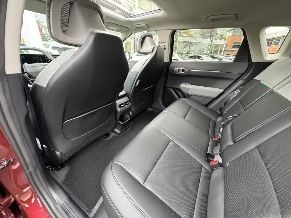 Kia EV4 Plus Advanced 81.4 kWh uit 2026, foto 12