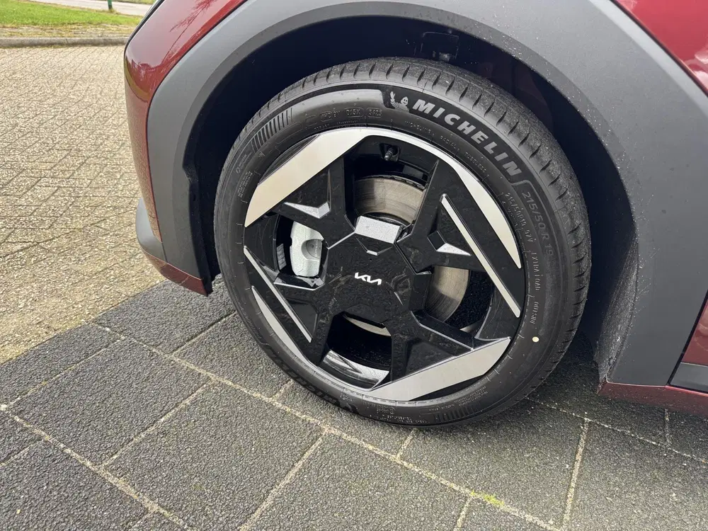 Kia EV4 Plus Advanced 81.4 kWh uit 2026, foto 4
