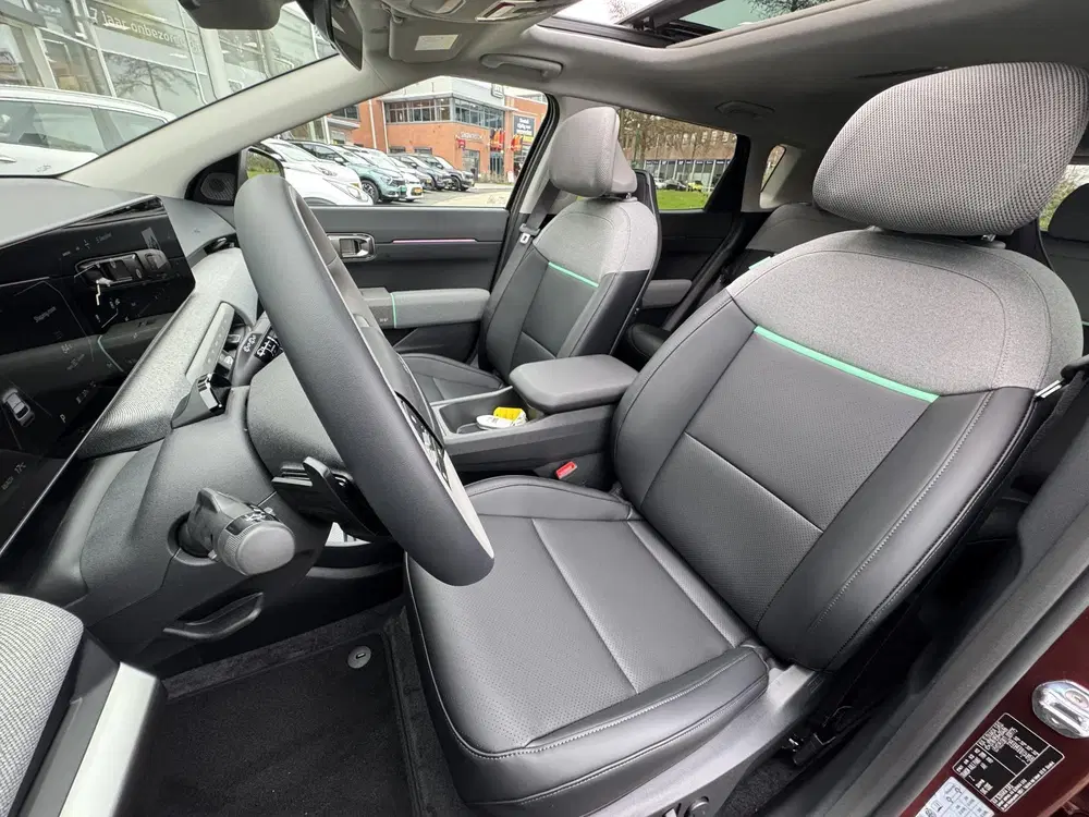 Kia EV4 Plus Advanced 81.4 kWh uit 2026, foto 9