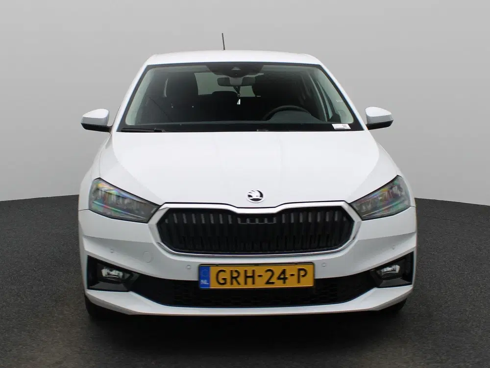 Skoda Fabia 1.0 TSI Business Edition uit 2024, foto 3