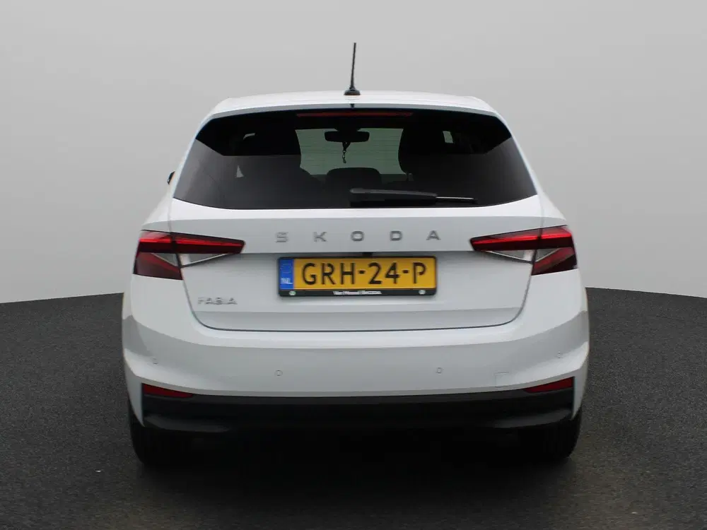 Skoda Fabia 1.0 TSI Business Edition uit 2024, foto 5