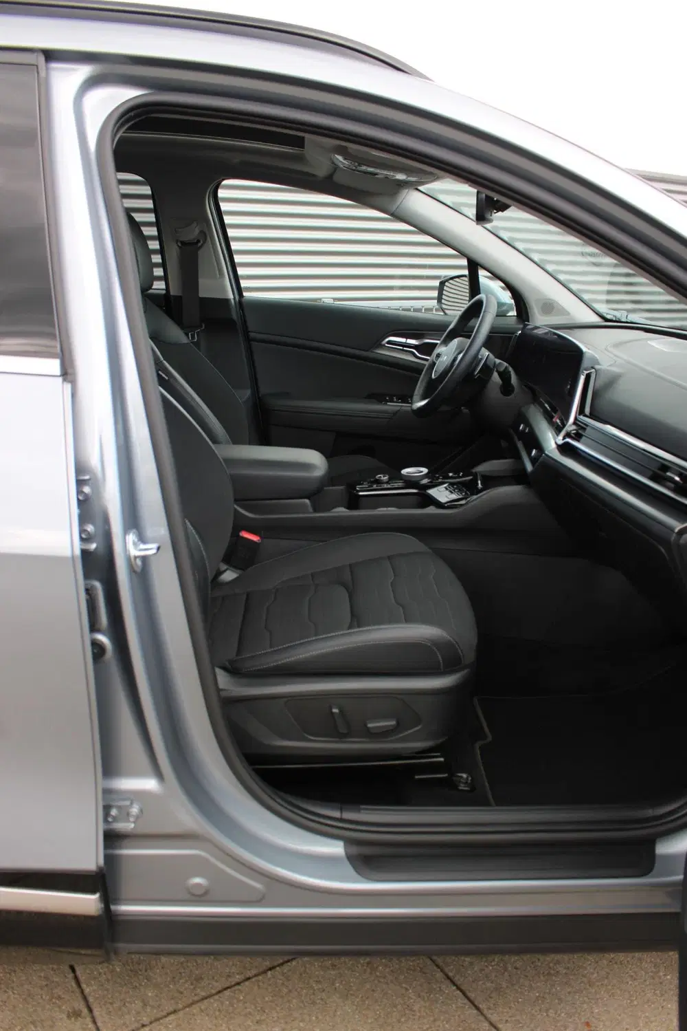 Kia Sportage 1.6 T-GDi PHEV DynamicPlusLine Schuifdak uit 2025, foto 11