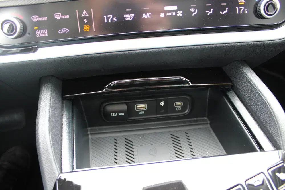 Kia Sportage 1.6 T-GDi PHEV DynamicPlusLine Schuifdak uit 2025, foto 20