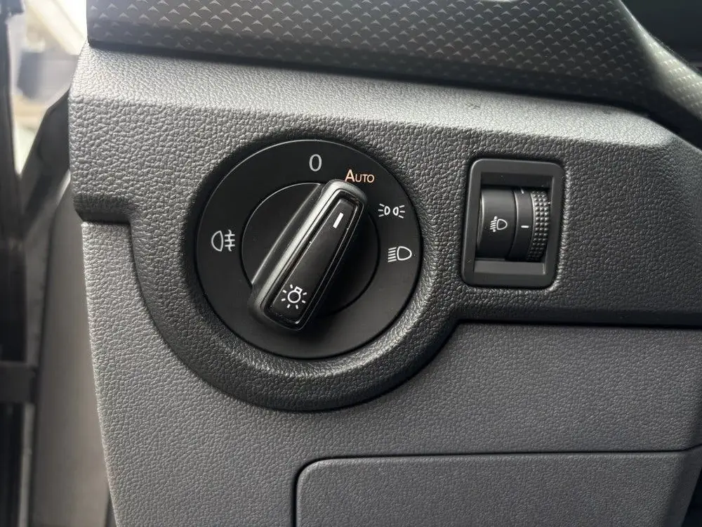 Volkswagen T-Cross 1.0 TSI Life Camera Navi Stoelverwarming uit 2019, foto 17