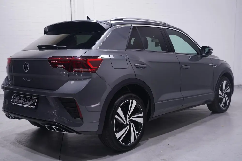 Volkswagen T-Roc 1.5 TSI R-Line Apple Carplay Panodak Achter uit 2025, foto 10