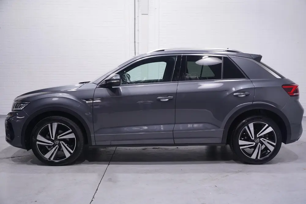 Volkswagen T-Roc 1.5 TSI R-Line Apple Carplay Panodak Achter uit 2025, foto 9