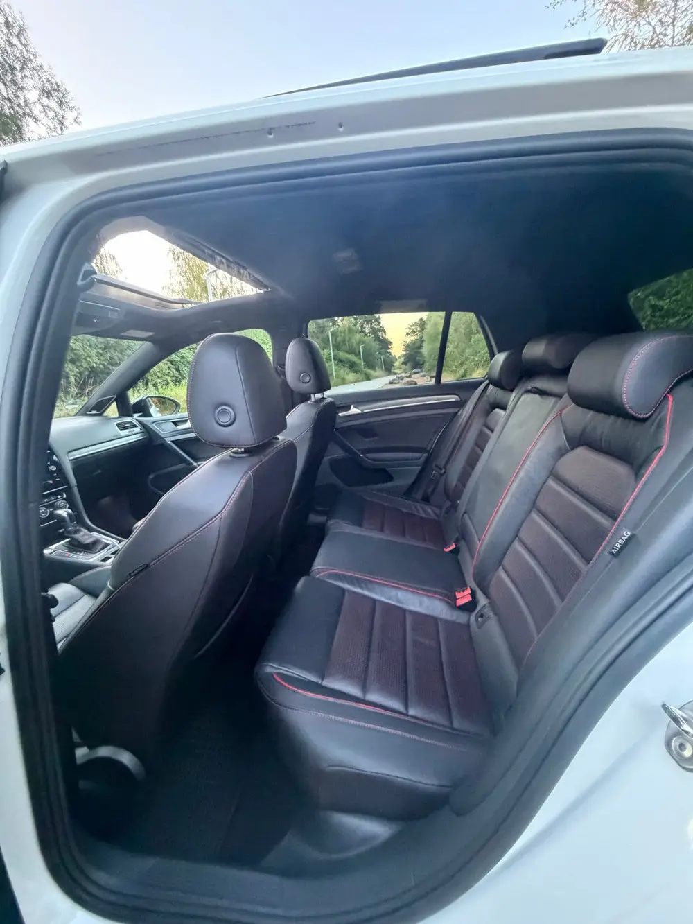Volkswagen VOLKSWAGEN Golf 7.5 GTI Performance Full Option | Pano | uit 2019, foto 14