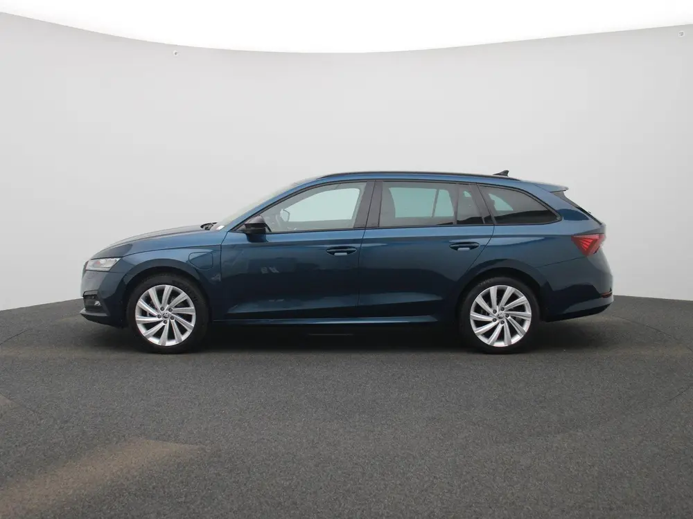 Skoda Octavia 1.4 TSI iV PHEV Business Edition uit 2021, foto 4