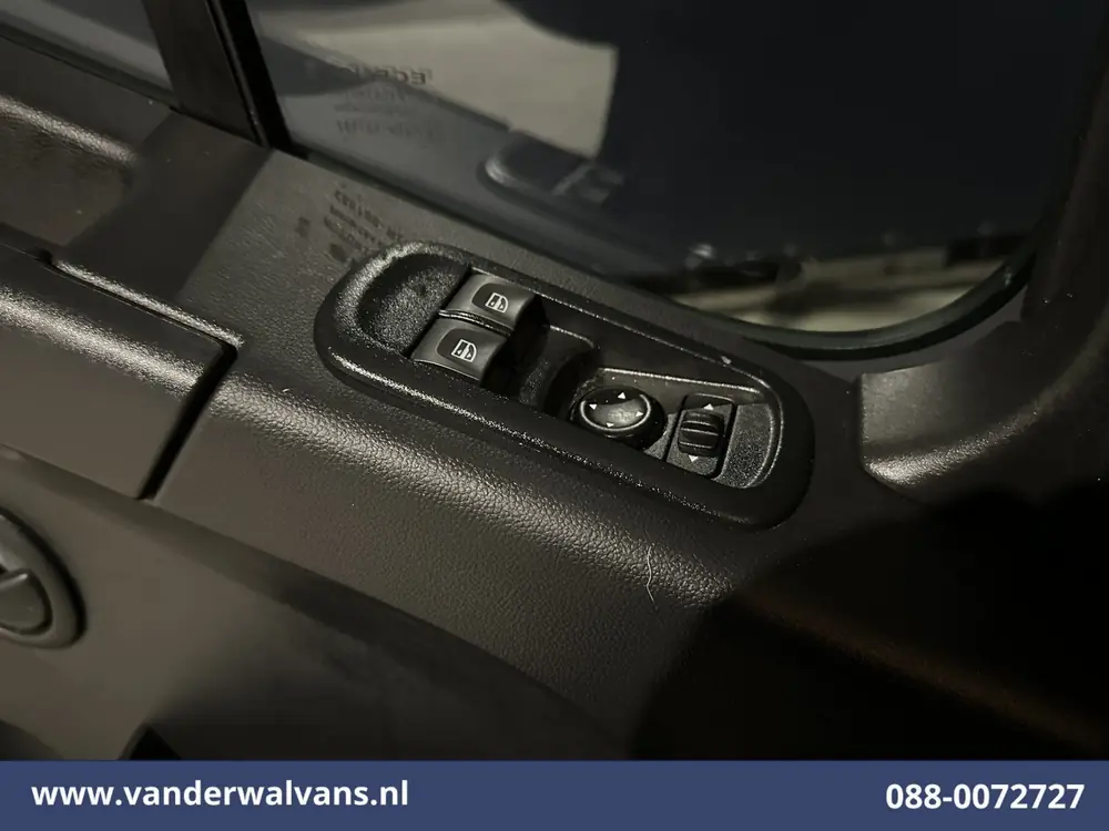 Renault Master 2.3 dCi 146pk Bakwagen 222cm Hoog Laadklep Eu uit 2024, foto 19