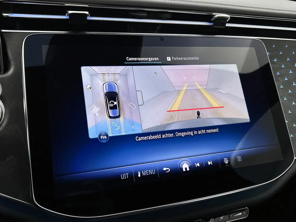 Mercedes-Benz E-Klasse 300 e AMG Plug-In Hybride uit 2025, foto 8