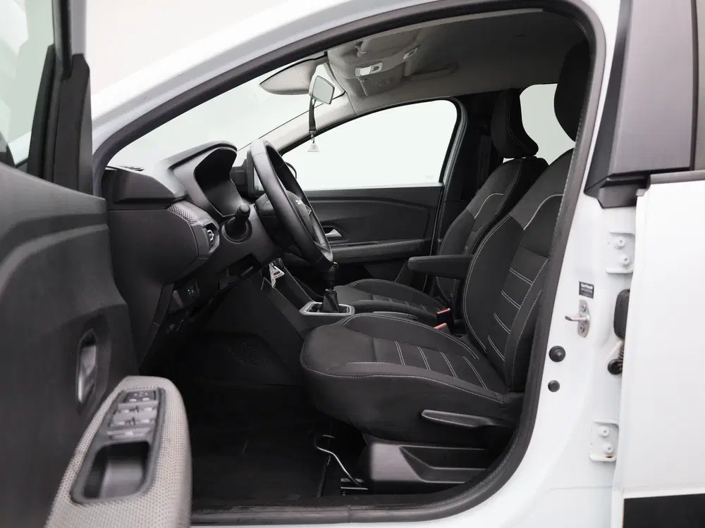 Dacia Jogger 1.0 TCe 100 ECO-G Expression 5p. uit 2023, foto 11