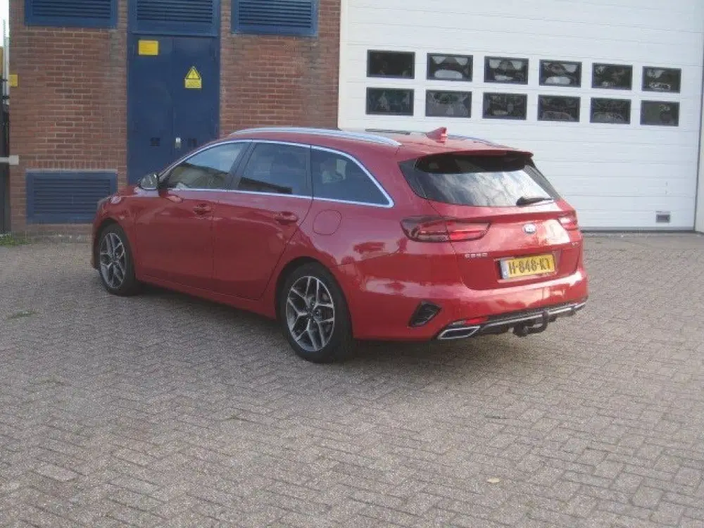 Kia Ceed GT-Line uit 2020, foto 3