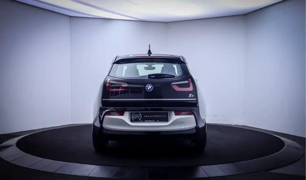 BMW i3 120Ah 42 kWh BUSINESS Plus FULL LED uit 2022, foto 6