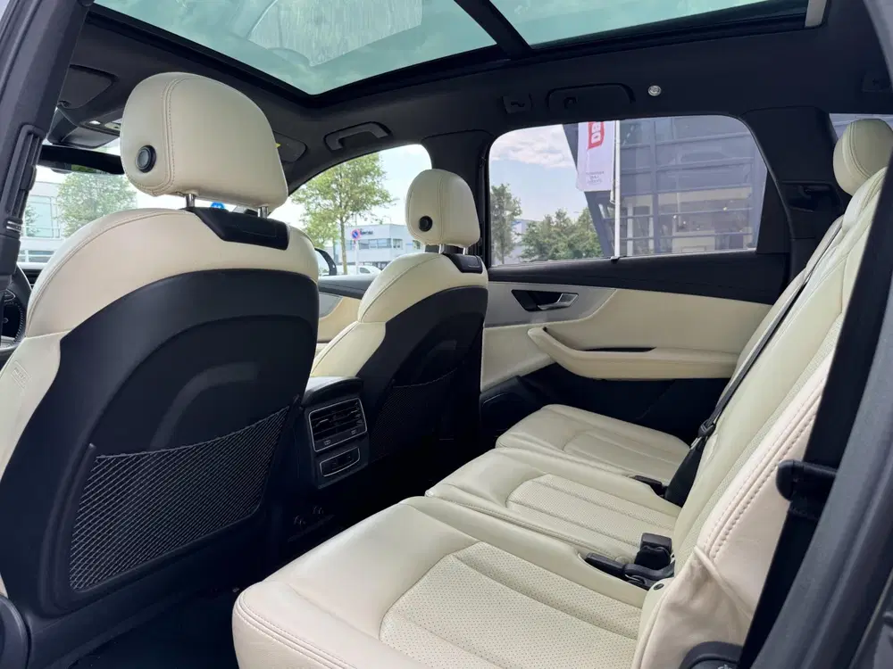Audi Q7 55 TFSI e quattro Pro Line S- Panoramadak uit 2020, foto 19