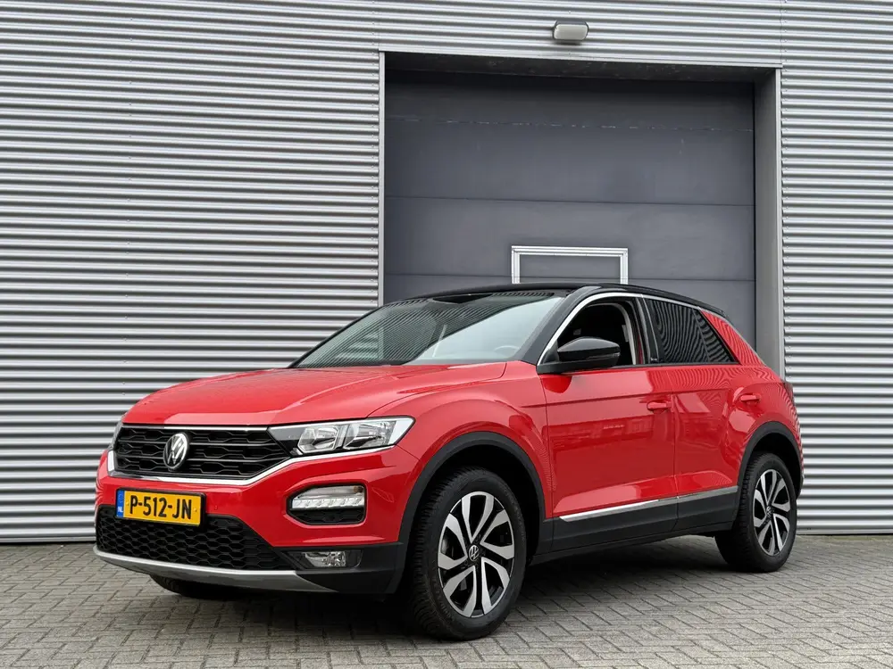 Volkswagen T-Roc 1.5 TSI Active I Automaat I Carplay I 20.00 uit 2021
