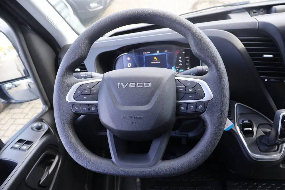 Iveco Daily 35S18 Hi-Matic L2 H2 Airco Navigatie Trekh uit 2024, foto 16