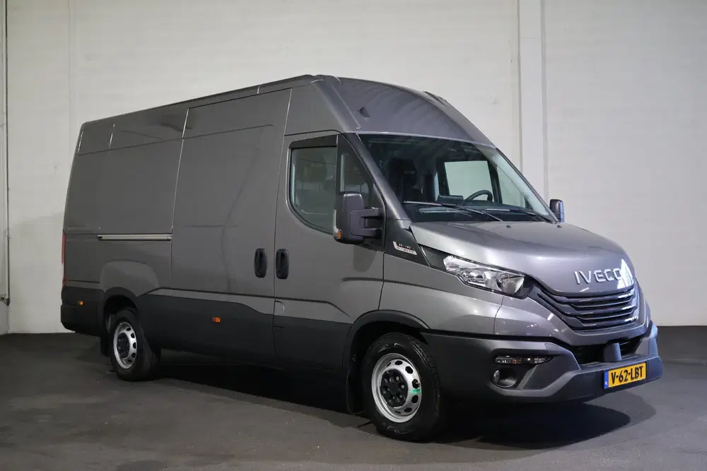 Iveco Daily 35S18 Hi-Matic L2 H2 Airco Navigatie Trekh uit 2024, foto 6