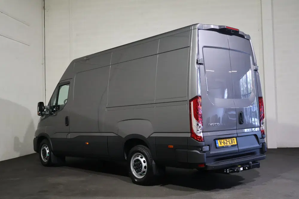 Iveco Daily 35S18 Hi-Matic L2 H2 Airco Navigatie Trekh uit 2024, foto 9