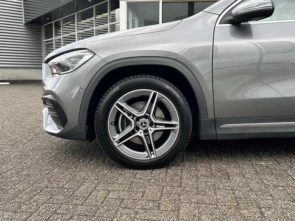 Mercedes-Benz GLA 250 e AMG Line uit 2022, foto 20
