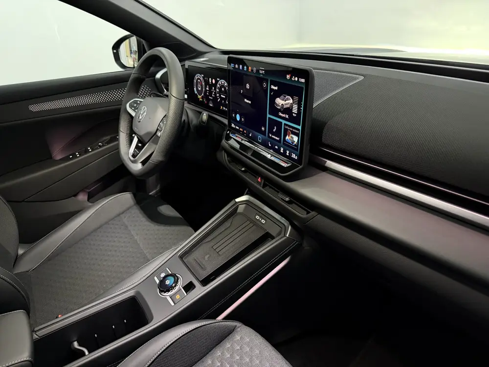 Volkswagen T-Roc 1.5 TSI e R-Line Edition Nieuwe model!, Cam uit 2026, foto 10