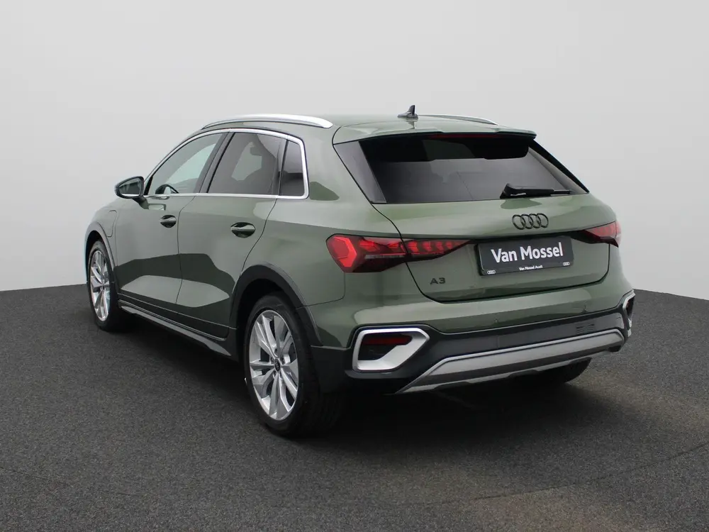 Audi A3 40 TFSI e Advanced edition l Adaptive crui uit 2025, foto 3