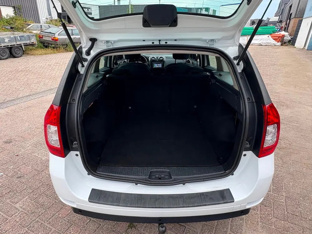 Dacia Logan MCV 0.9 TCe Laureate uit 2019, foto 16