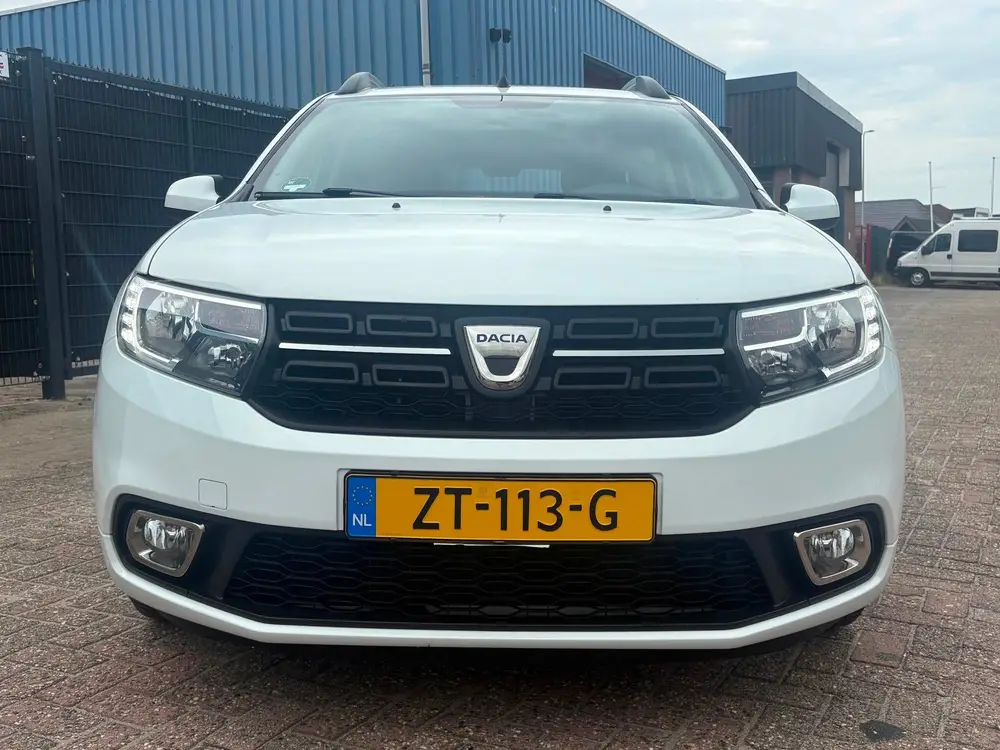 Dacia Logan MCV 0.9 TCe Laureate uit 2019, foto 2