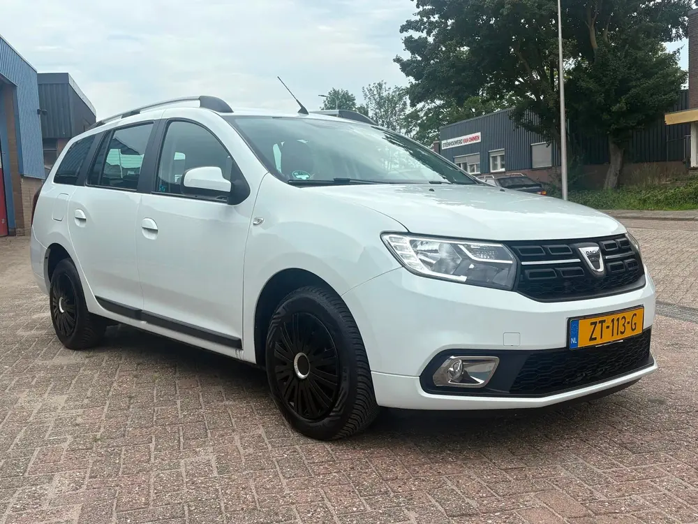 Dacia Logan MCV 0.9 TCe Laureate uit 2019, foto 3