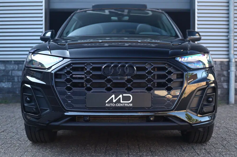 Audi Q5 55 TFSI e S-Line uit 2021, foto 18