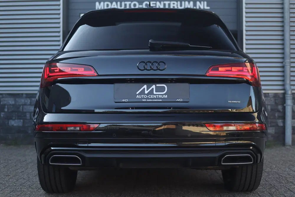 Audi Q5 55 TFSI e S-Line uit 2021, foto 20