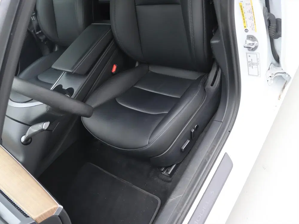 Tesla Model 3 Long-Range AWD 351pk 75 kWh UPGRADE 93 uit 2022, foto 18