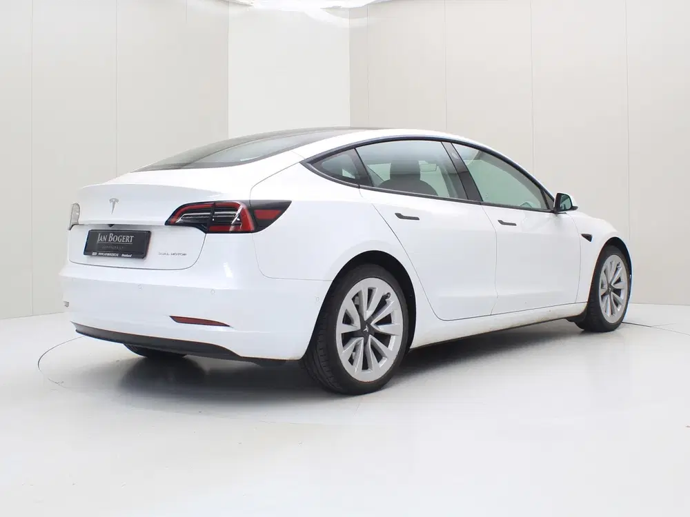 Tesla Model 3 Long-Range AWD 351pk 75 kWh UPGRADE 93 uit 2022, foto 3