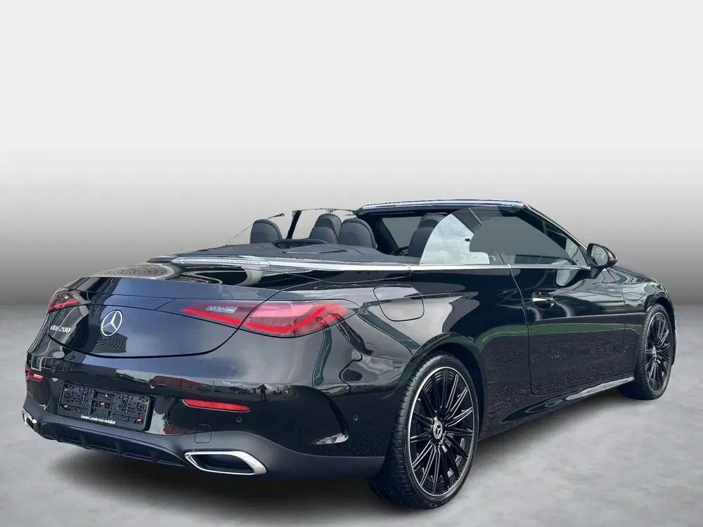 Mercedes-Benz CLE 200 AMG Line uit 2025, foto 3