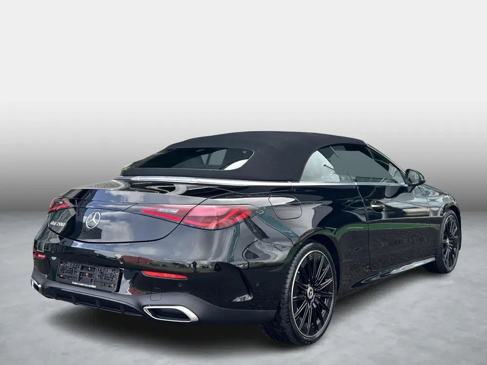 Mercedes-Benz CLE 200 AMG Line uit 2025, foto 4