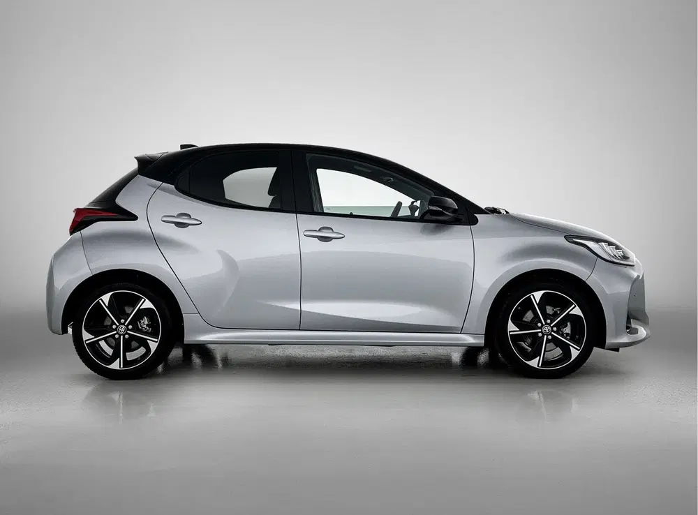 Toyota Yaris 1.5 Hybrid 130 Launch Edition uit 2024, foto 12