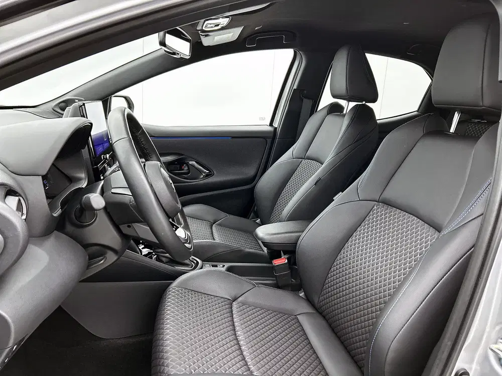 Toyota Yaris 1.5 Hybrid 130 Launch Edition uit 2024, foto 16