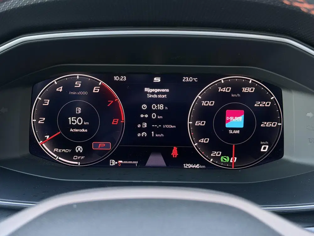 SEAT Leon 1.5 eTSI FR Pano uit 2022, foto 20