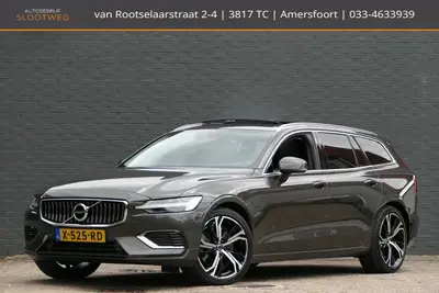 Volvo V60 2.0 T8 AWD Momentum Pro Pilot Assist uit 2019