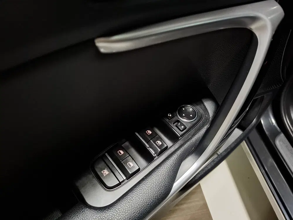 Kia Ceed 1.5 T-GDi DynamicPlusLine Stoel en Stuu uit 2022, foto 19