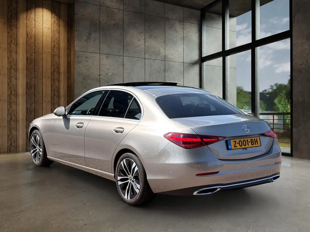 Mercedes-Benz C-Klasse C 180 Luxury Line uit 2024, foto 4