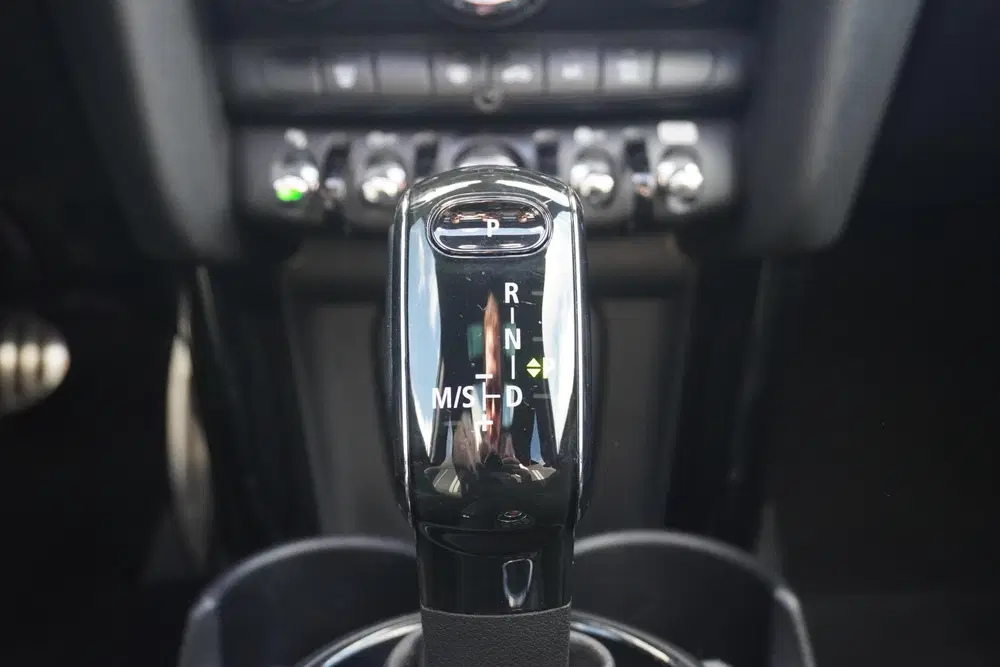 Mini John Cooper Works Cooper uit 2020, foto 14