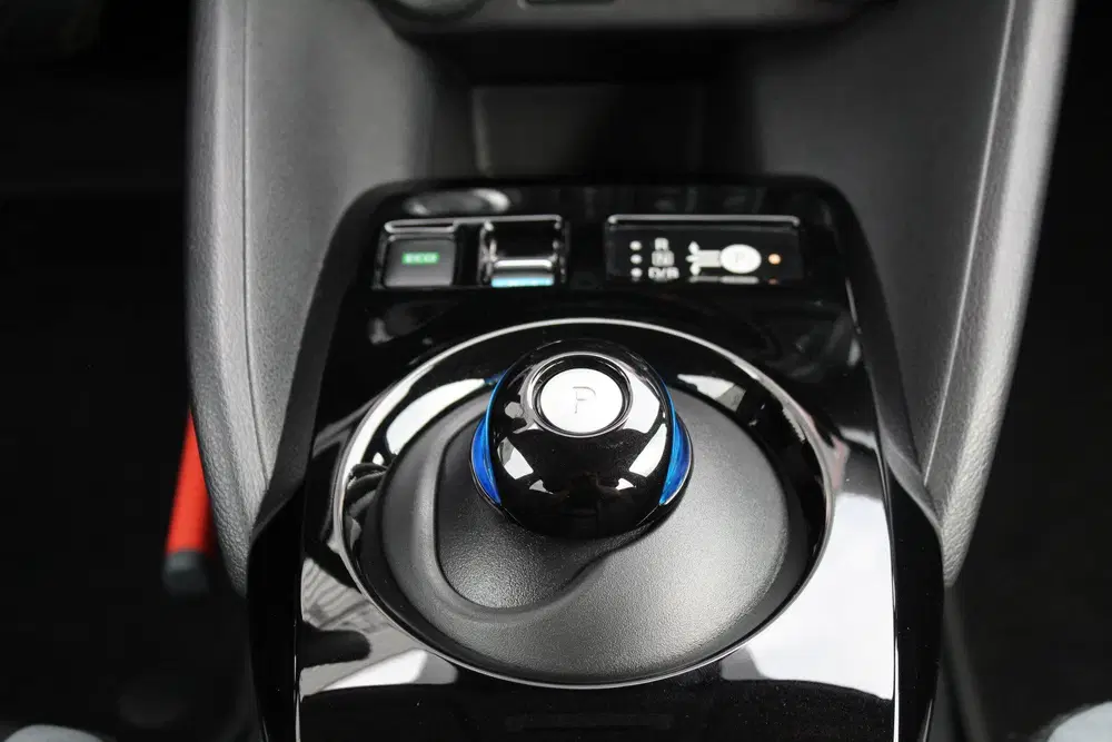Nissan Leaf Tekna 39 kWh uit 2024, foto 15