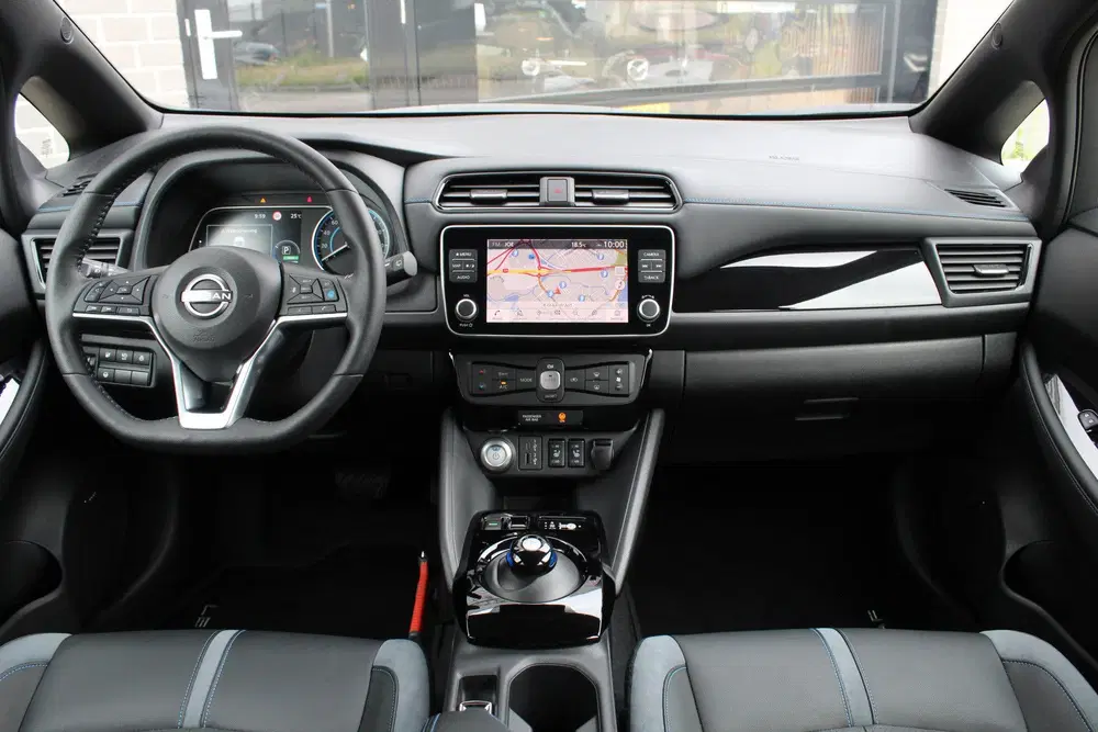 Nissan Leaf Tekna 39 kWh uit 2024, foto 2