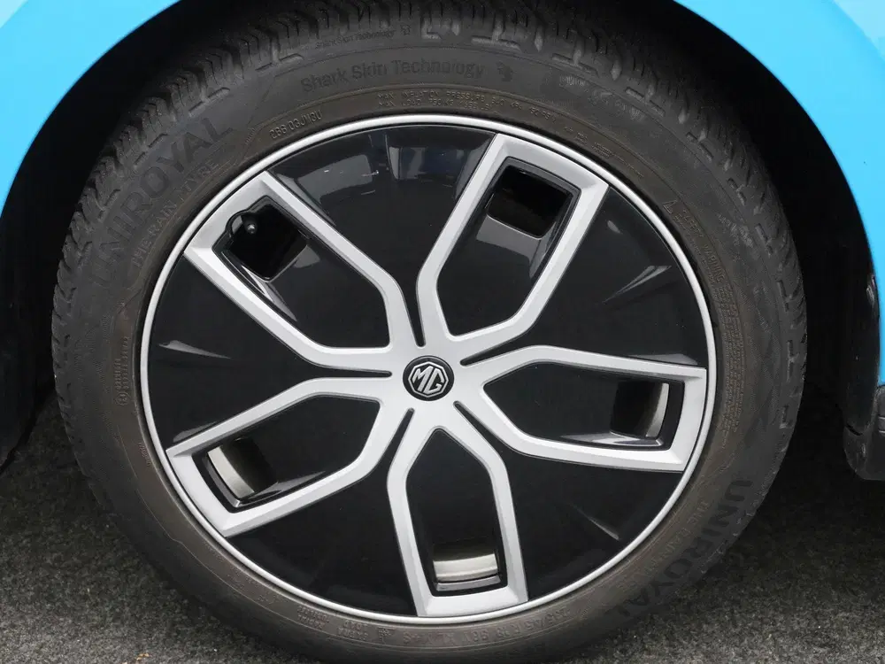 MG MG4 64 kWh Luxury uit 2023, foto 15