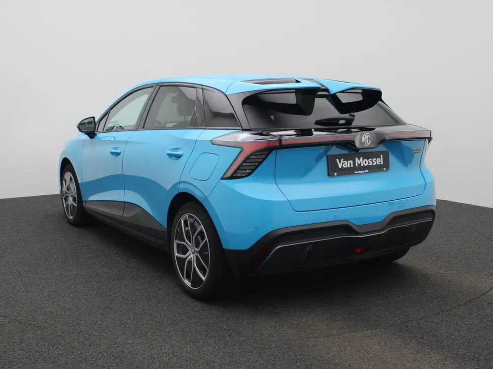 MG MG4 64 kWh Luxury uit 2023, foto 3