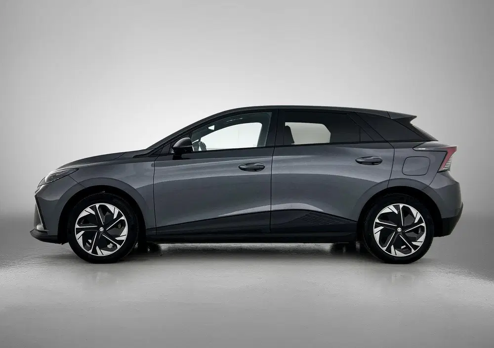 MG MG4 Luxury 64 kWh uit 2023, foto 3